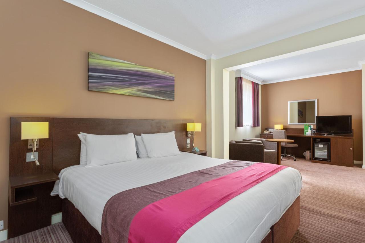 Holiday Inn Leamington Spa - Warwick By Ihg Экстерьер фото