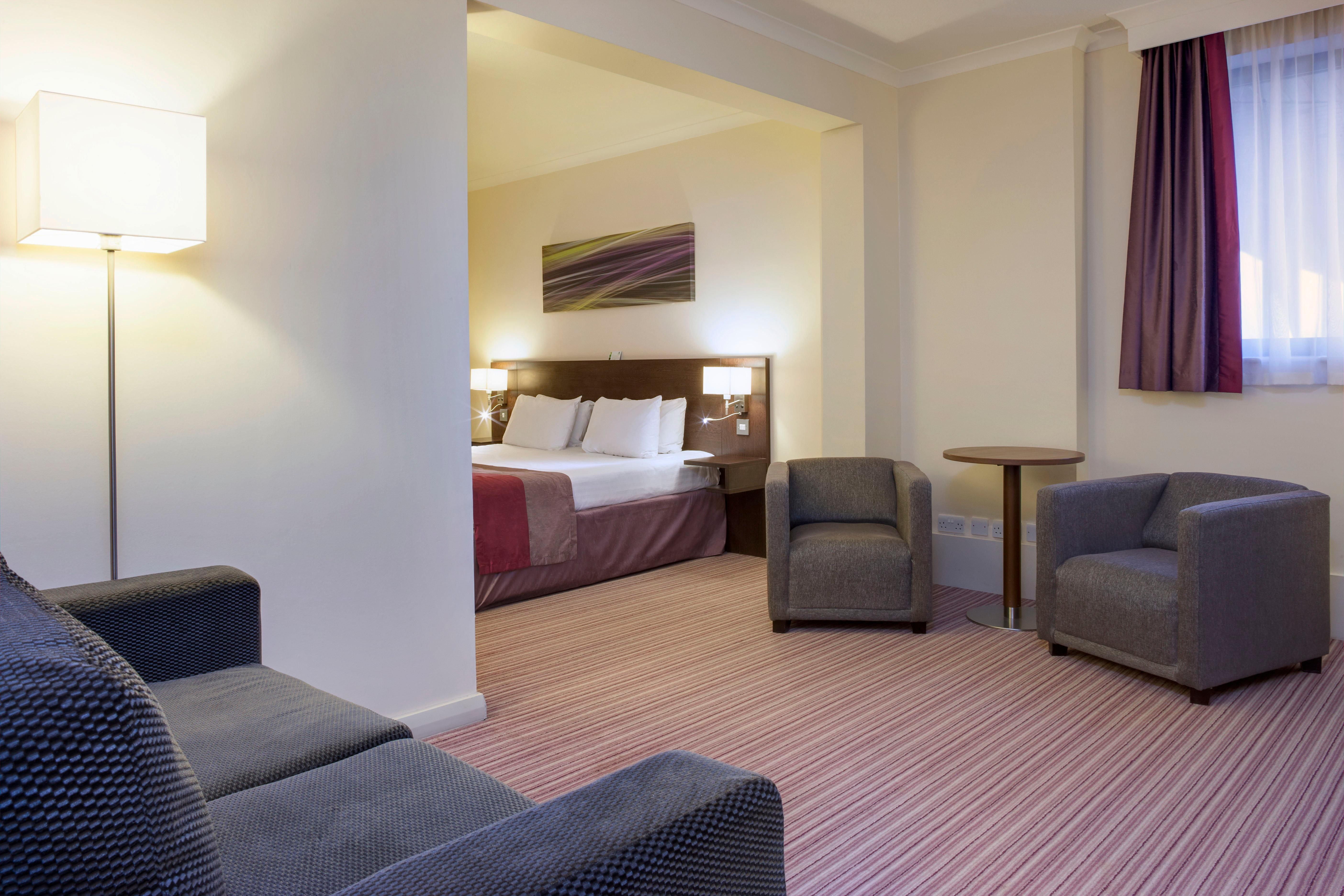 Holiday Inn Leamington Spa - Warwick By Ihg Экстерьер фото