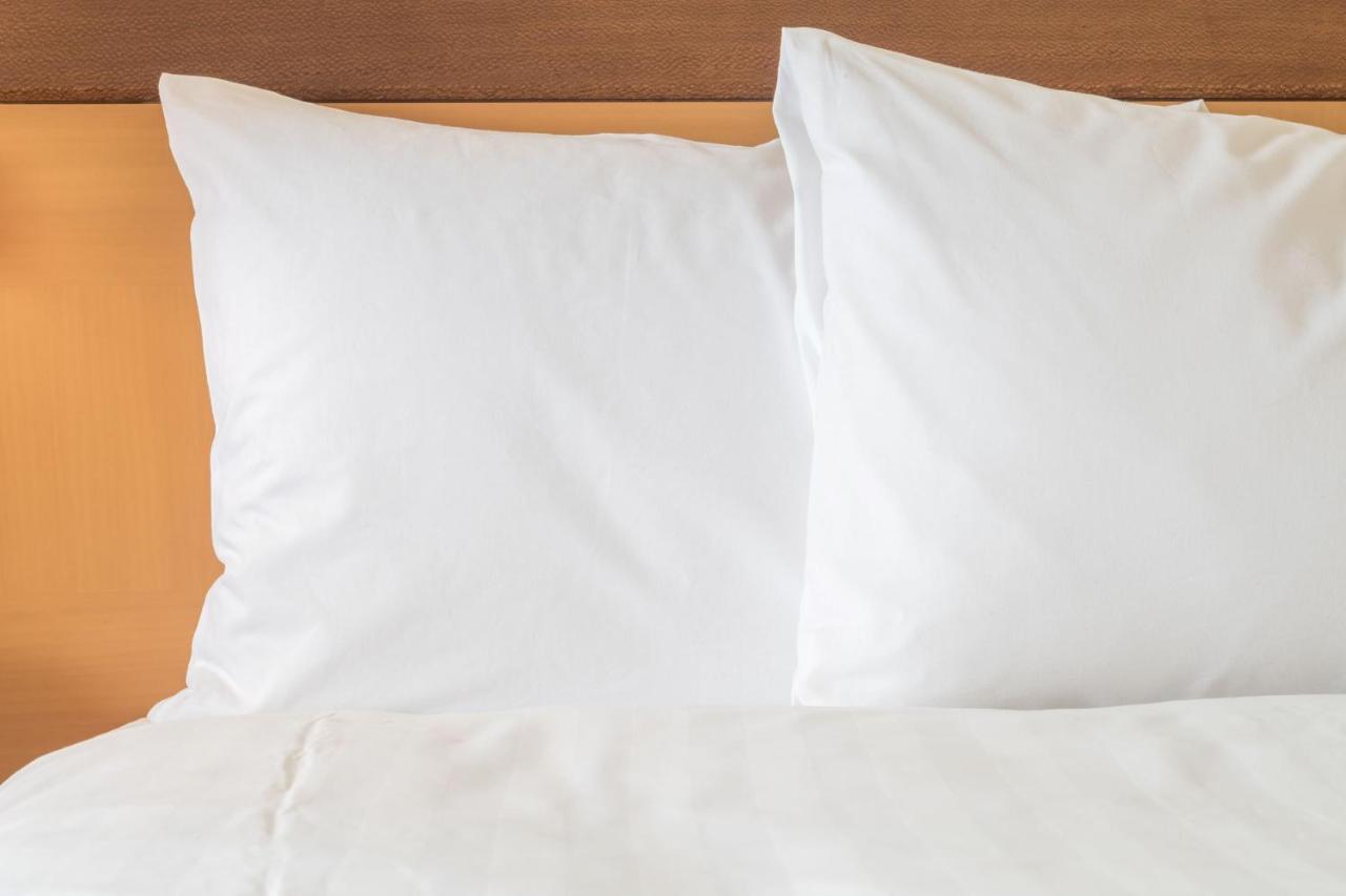 Holiday Inn Leamington Spa - Warwick By Ihg Экстерьер фото