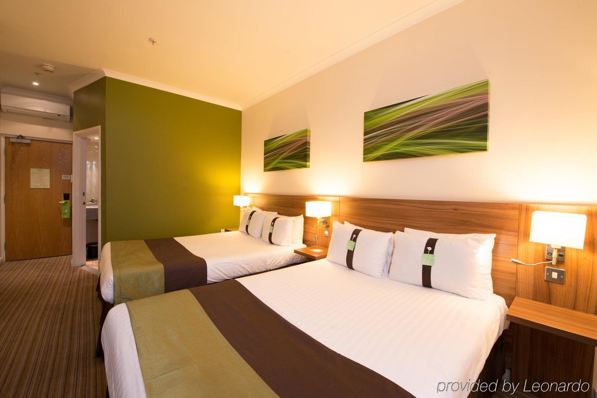 Holiday Inn Leamington Spa - Warwick By Ihg Экстерьер фото