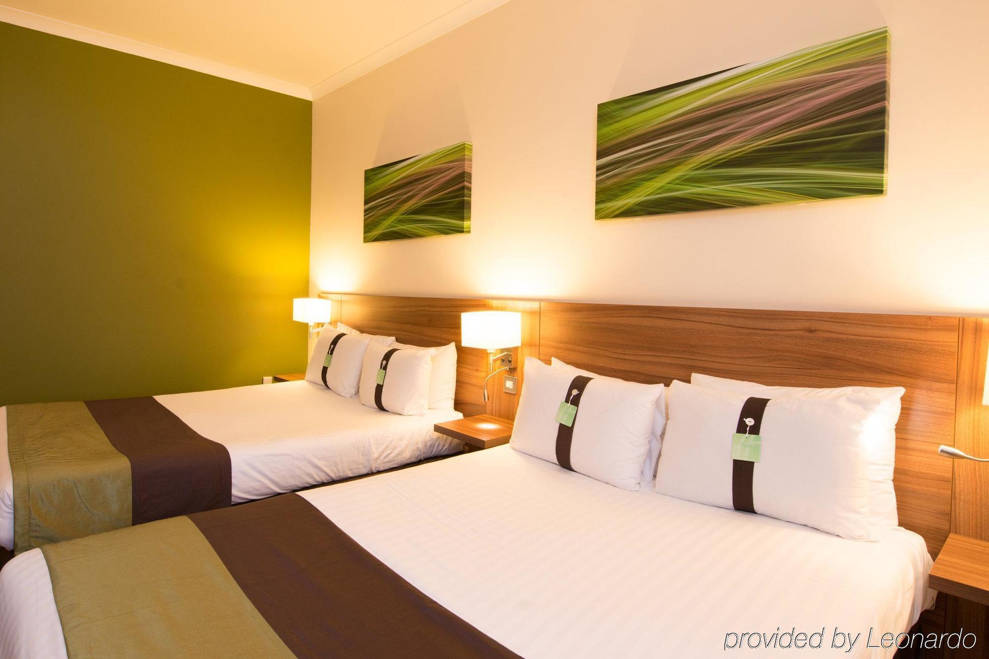 Holiday Inn Leamington Spa - Warwick By Ihg Экстерьер фото
