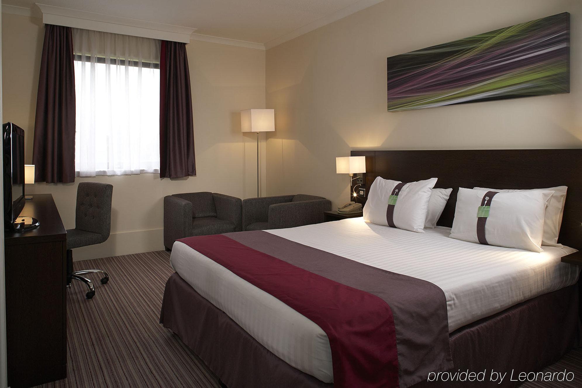 Holiday Inn Leamington Spa - Warwick By Ihg Экстерьер фото